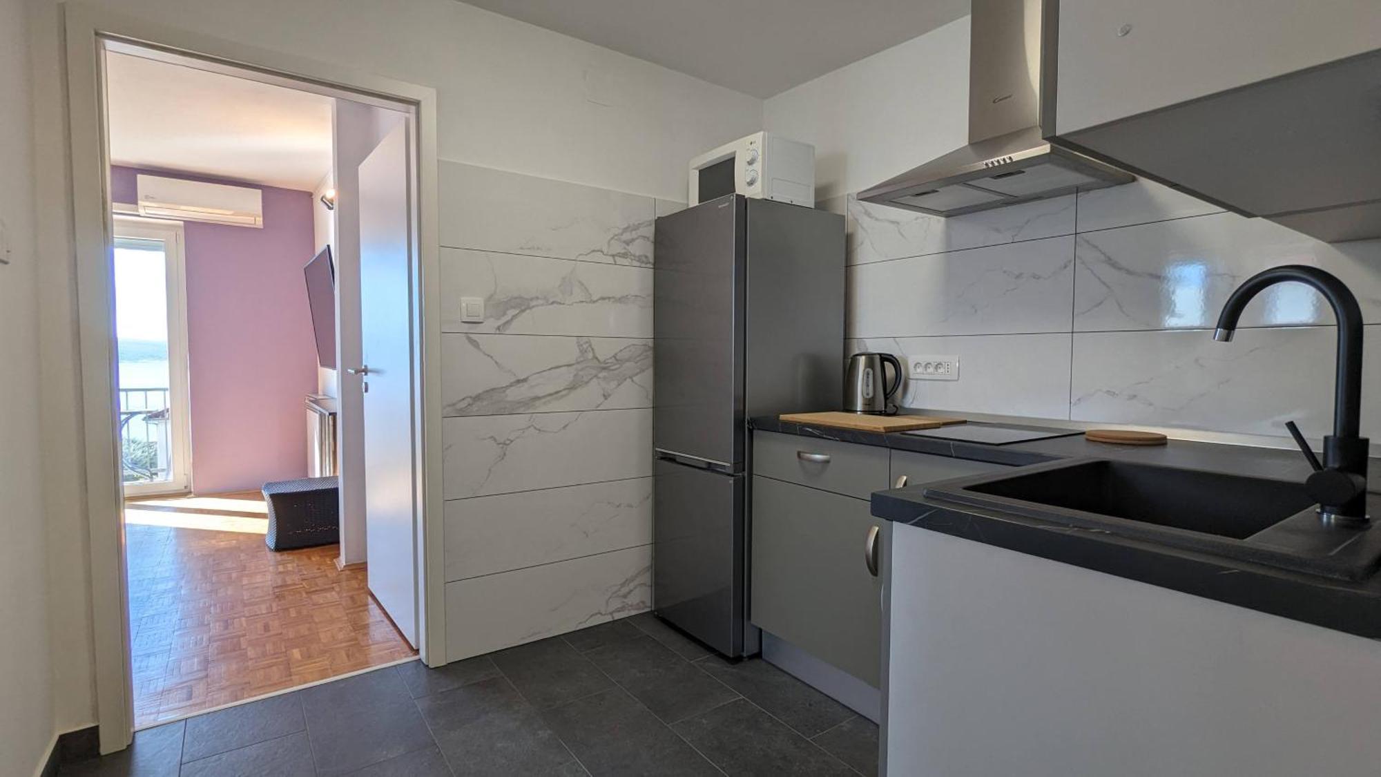 Apartments Kety - Central Heating ツリクヴェニツァ 部屋 写真